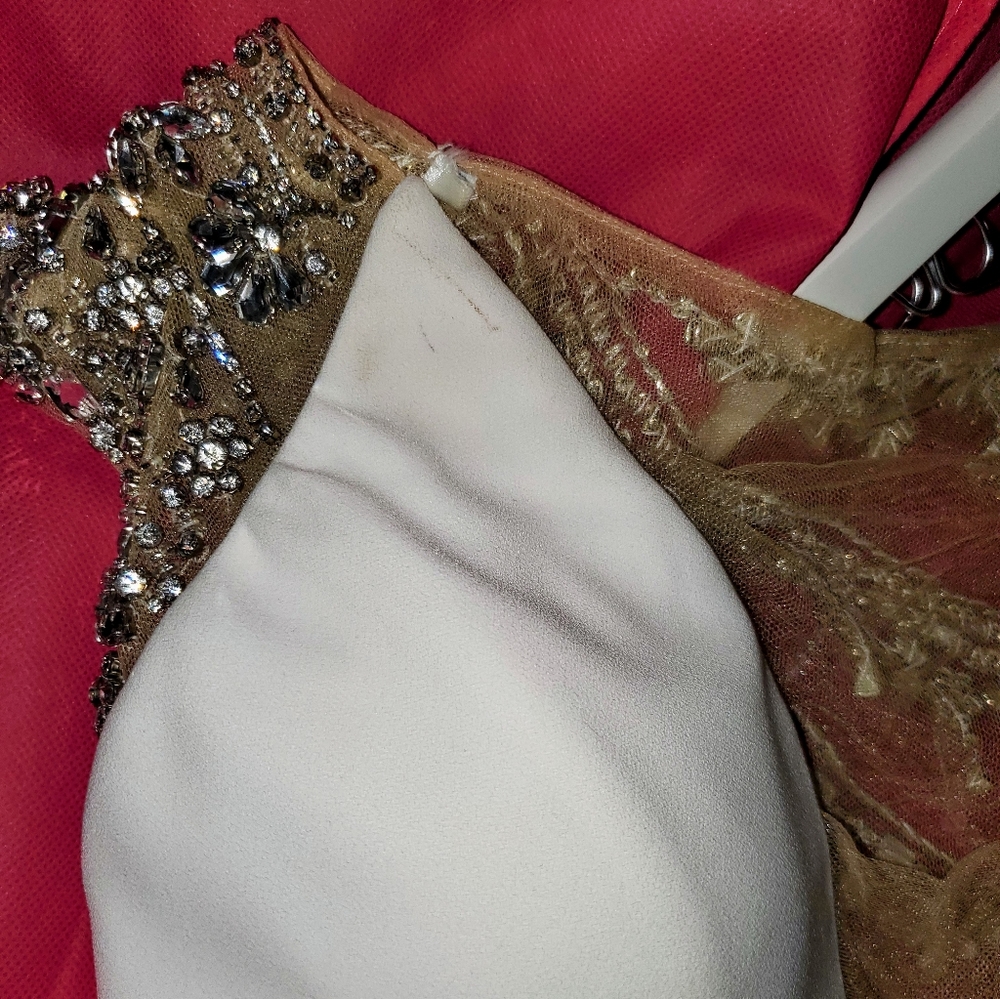 Calla Blanche Wedding Gown - Picture 7 of 8